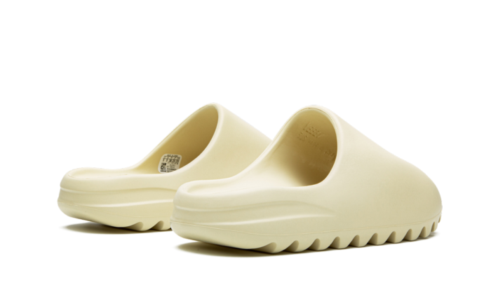 Yeezy Slide 3