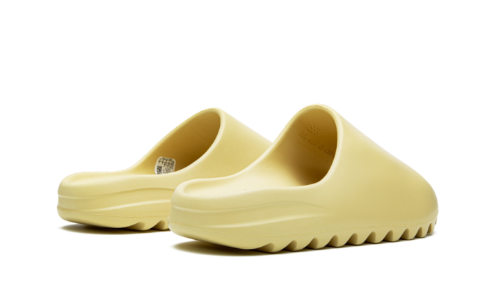 Yeezy Slide 3