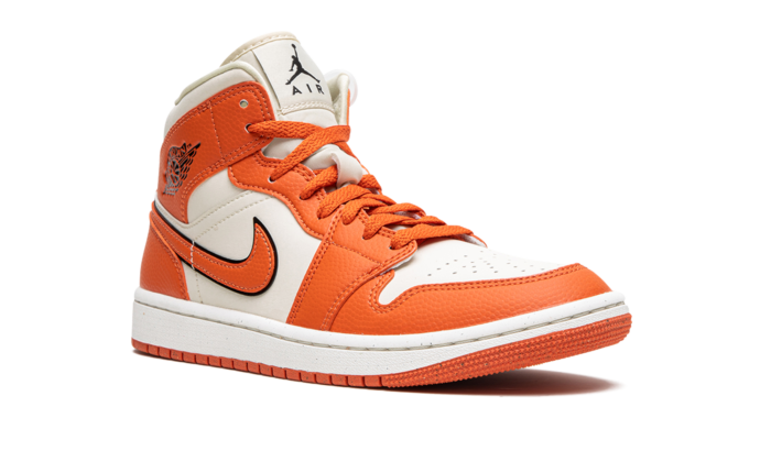AIR JORDAN 1 MID SE WMNS 7FS