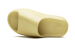 Yeezy Slide 5