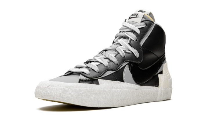 Blazer Mid 4