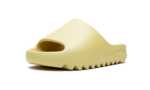 Yeezy Slide 4